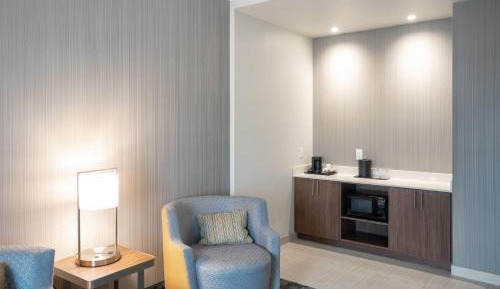Studio with Two Queen Beds, Bathtub and Sofa Bed - Mobility Access