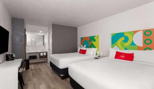 Queen Room with Two Queen Beds - Non-Smoking