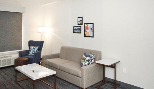 One-Bedroom King Suite with Sofa Bed and Whirlpool