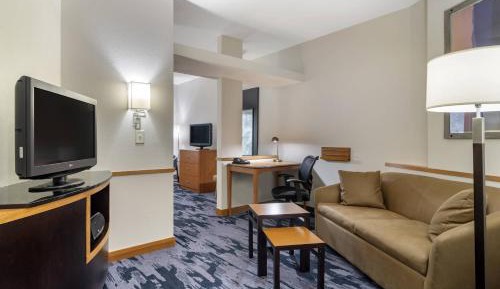 Studio with King Bed, Sitting Area and Sofa Bed