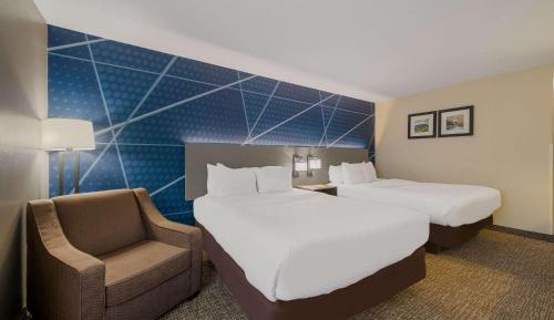 Queen Room with Two Queen Beds - Non-Smoking
