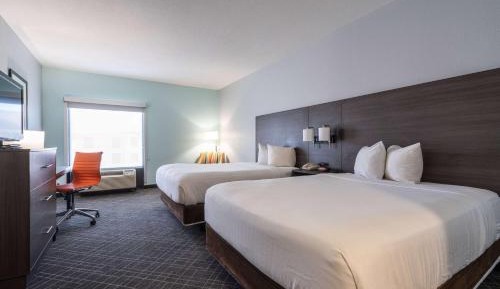 Queen Room with Two Queen Beds - Non-Smoking
