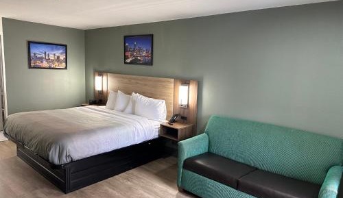 Standard King Room