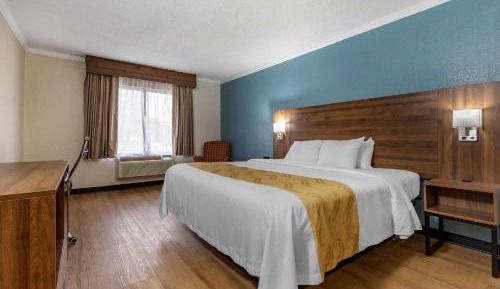 King Room - Non-Smoking