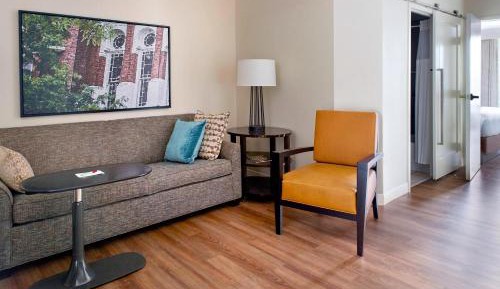 One-Bedroom Suite with City View