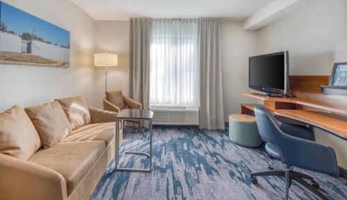 Executive King Studio with Sofa Bed