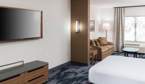 Queen Suite with Two Queen Beds and Sofa Bed