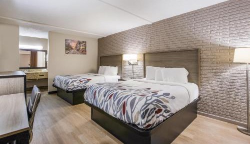 Deluxe Room with Two Queen Beds Second Floor Non-Smoking