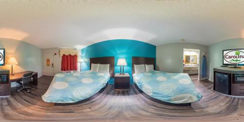 Double Room with Two Double Beds - Smoking