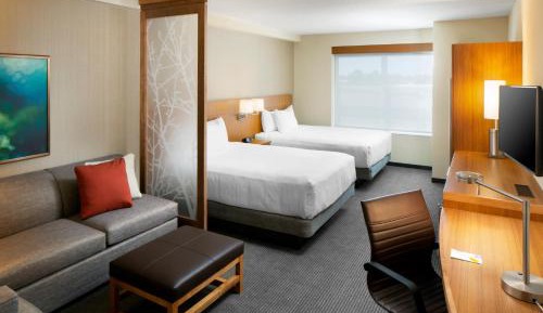 Queen Room with Two Queen Beds - High Floor