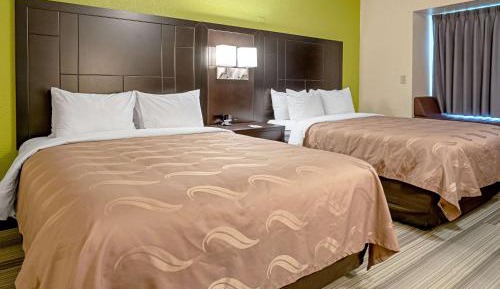 Queen Room with Two Queen Beds - Non-Smoking