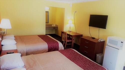 Queen Room