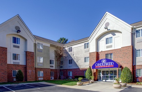 Crabtree Hotel | Candlewood Suites Raleigh Crabtree, an Ihg Hotel