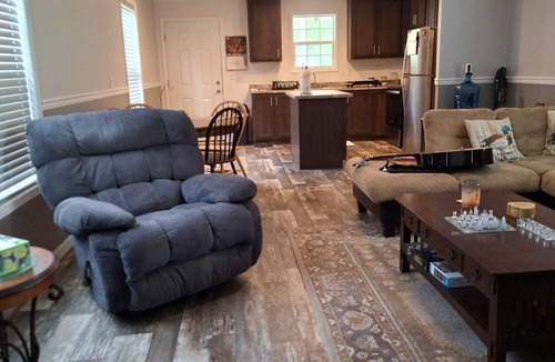Lexington House | Cozy 1-bedroom close to Lake Murray, Augusta, Lexington & Columbia.