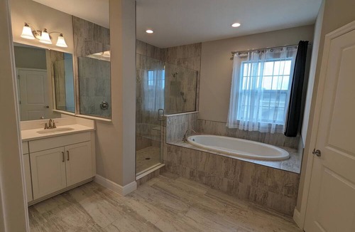 Balm House | Cozy 4 beds / 3 bathrooms house
