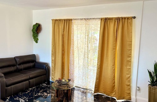 Dover Apartment | Dalia’s Garden