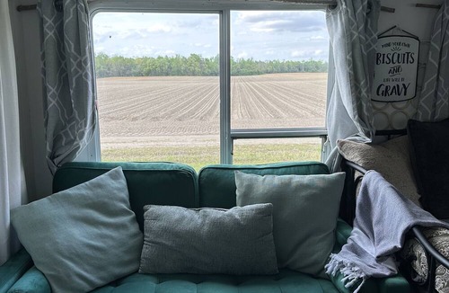 Snow Hill House | Cozy RV in Snow Hill