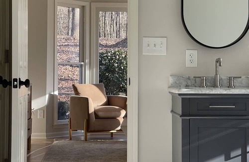 Stephens House | Private wooded setting overlooking a beautiful stream, 10 miles from downtown