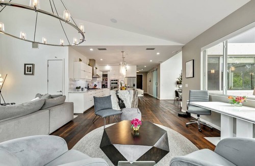 Riviera Bay House | Luxury & High End Heated Pool & Spa Dream House!