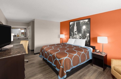 Mohawk Hotel | Super 8 by Wyndham Bulls Gap Greeneville Area