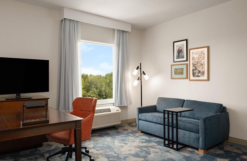 DeLand Hotel | Hampton Inn & Suites Deland