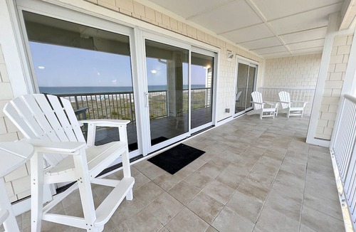Shell Island Condo | Azure Waves- Oceanfront 4br condo w/2 pools, tennis court, and ocean views