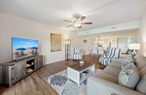 Sea Pines Condo | SeaPines, Lovely Updates, On site pool, Free Tennis and Fitness Center, Pets OK