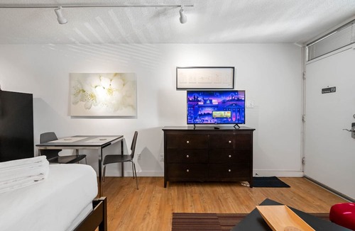 Brookwood Apartment | (CPH) Secluded Studio Safe, Serene, and Serviced