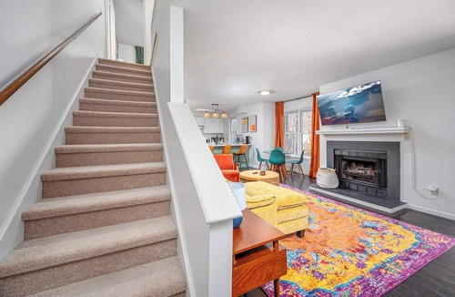 Cary Condo | Stylish Townhouse Near Downtown Cary