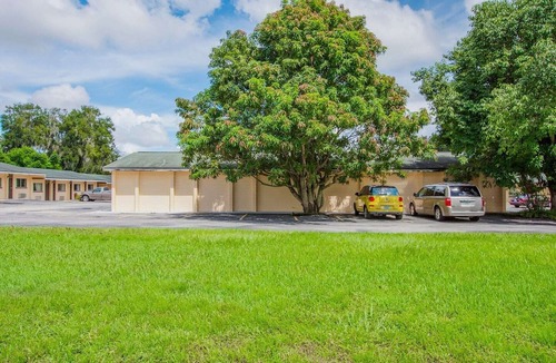 Bartow Apartment | King Bed|Non smoking