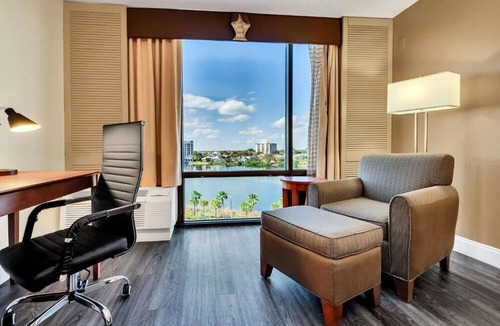 Florida Center Hotel | Theme Park Lover's Dream! Outdoor Pool + Free Parking | Near Orlando Theme Park