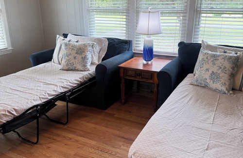 Leesville Other | Farmhouse Escape in Batesburg-Leesville! Lake Murray, SC!