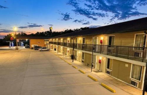 Sweetwater Hotel | Economy Inn Sweetwater I-75