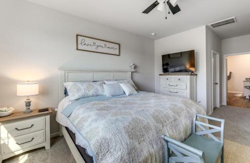 Newport House | Gateway to Emerald Isle! Coastal Gem w/Golf Cart