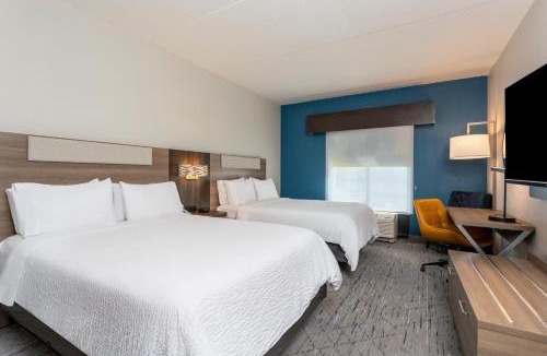 Orlando Hotel | Holiday Inn Express Hotel & Suites Orlando East-UCF Area by IHG