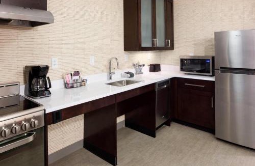 Florida Center Hotel | Residence Inn by Marriott Near Universal Orlando