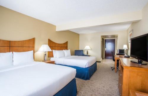 Southwest Orlando Hotel | Wingate by Wyndham, Universal Studios - Free Theme Park Shuttle