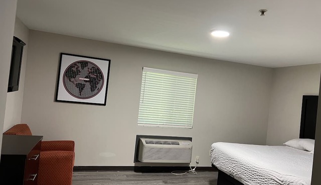 High Falls Inn and Suites