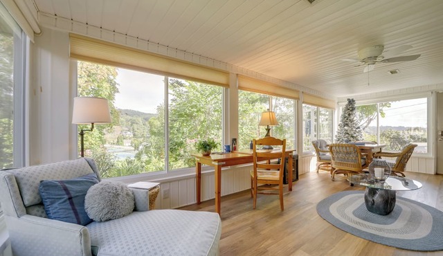 Serene Lake Junaluska Gem: Deck & Mountain Views