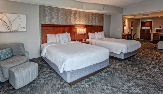 Courtyard by Marriott Newport News Airport
