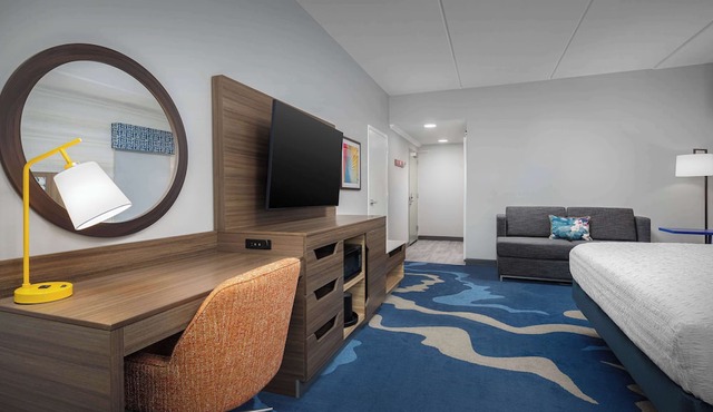 Hampton Inn & Suites Naples South