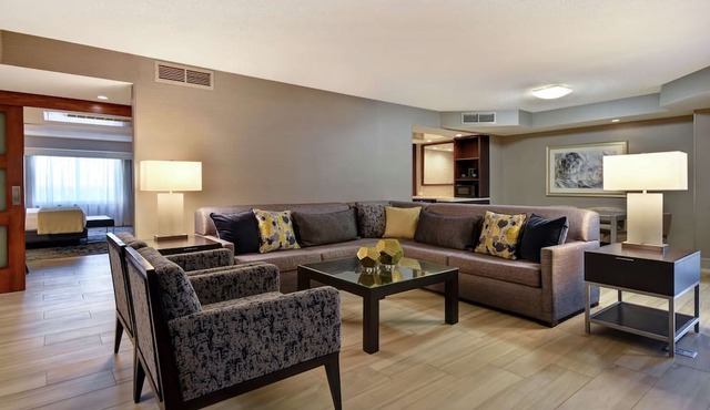 Embassy Suites by Hilton Raleigh Durham Research Triangle