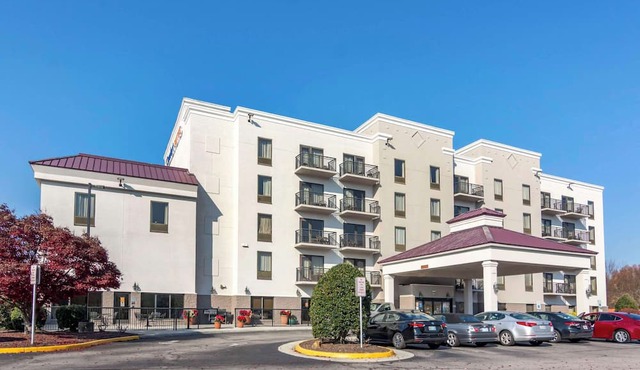 Comfort Suites South Park