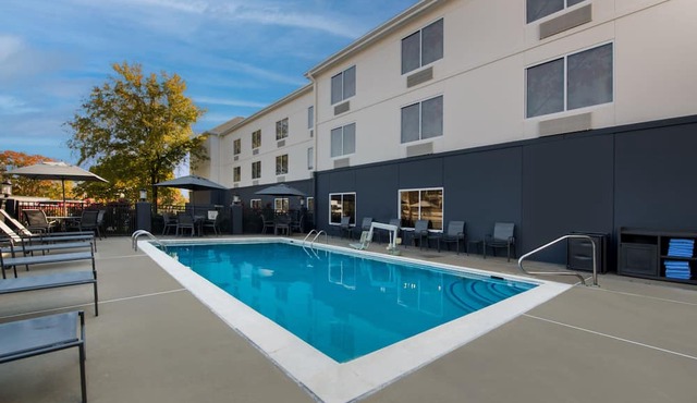 Fairfield Inn and Suites By Marriott Chesapeake