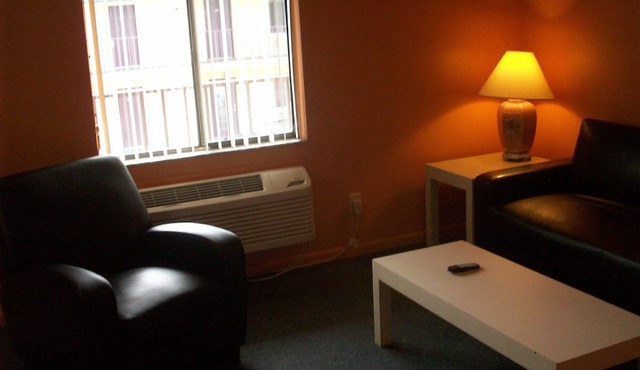 All Suite Motel