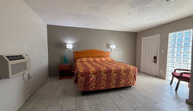 Regency Inn Daytona Beach Near Airport