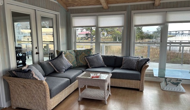Rivendock Rookery II: Waterfront Home w/Dock & Stunning Views