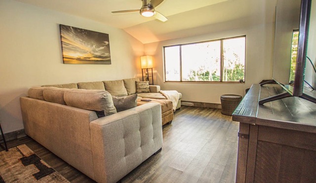 Sunset Lakeview Condo | King Suite | Optional Saddlebrook Resort Amenities | Full Kitchen & Patio