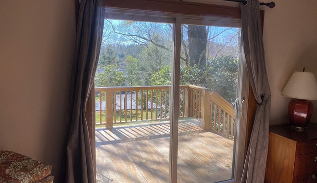 In Town Blowing Rock - Country Club Neighborhood - Charming Rustic Mtn Cottage!