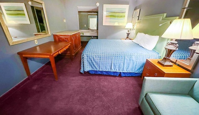 King Bed Non-Smoking